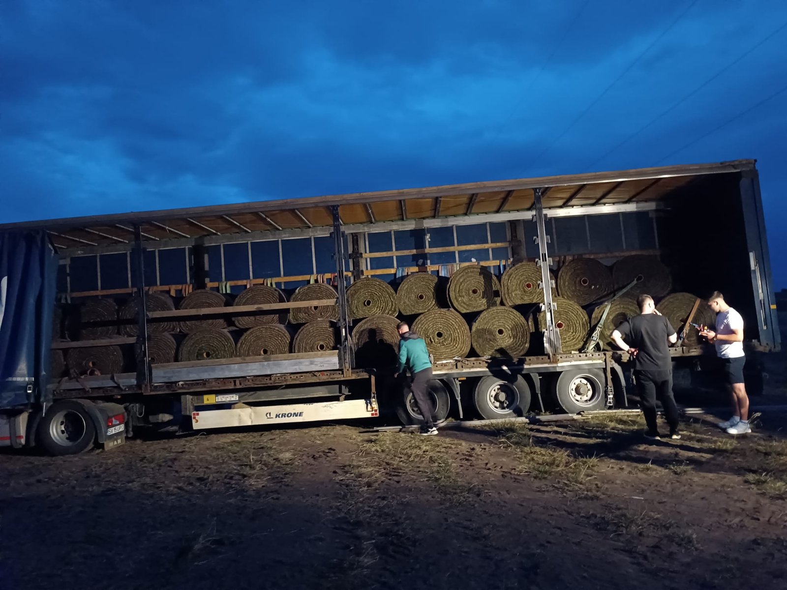 f6276521-1f0d-45a3-a117-7f23369c413c