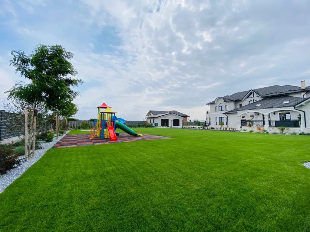 Contatta L’Erica di Adrian, servizi di giardinaggio e manutenzione del verde a Cherasco in provincia di Cuneo